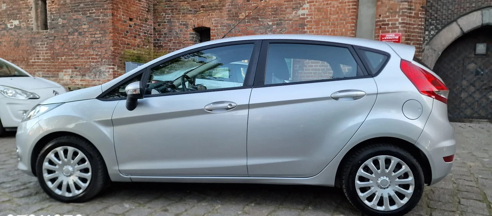 Ford Fiesta cena 19900 przebieg: 145000, rok produkcji 2012 z Wieliczka małe 466
